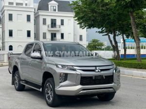 Xe Mitsubishi Triton 4x2 AT Mivec 2021