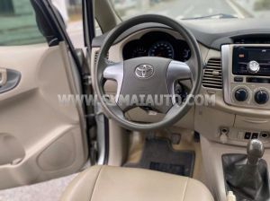 Xe Toyota Innova 2.0E 2016