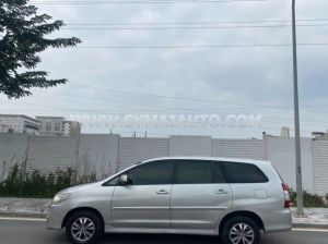 Xe Toyota Innova 2.0E 2016