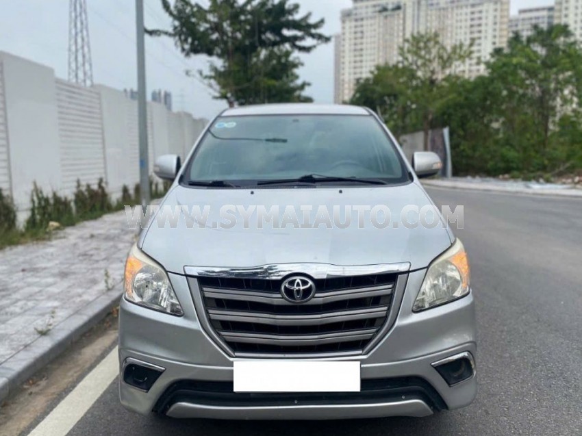 Toyota Innova 2.0E 2016