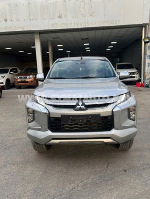 Xe Mitsubishi Triton 4x4 AT Mivec Premium 2021