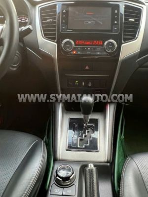 Xe Mitsubishi Triton 4x4 AT Mivec Premium 2021
