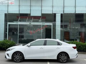 Xe Kia K3 Premium 2.0 AT 2025