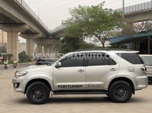 Xe Toyota Fortuner 2.5G 2015