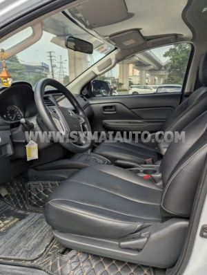 Xe Mitsubishi Triton 4x2 AT Mivec 2022