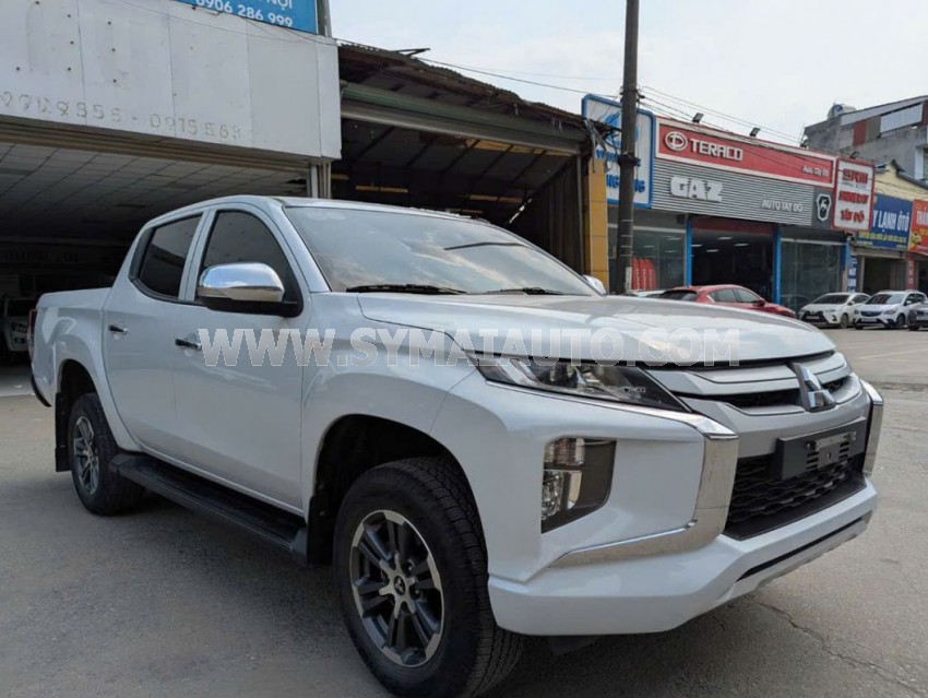 Mitsubishi Triton 4x2 AT Mivec 2022