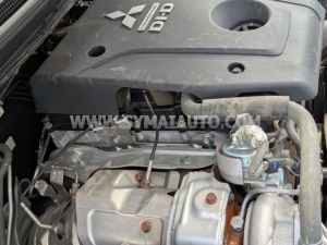 Xe Mitsubishi Triton 4x2 AT Mivec 2022