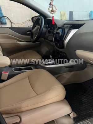 Xe Nissan Navara VL 2.5 AT 4WD 2018