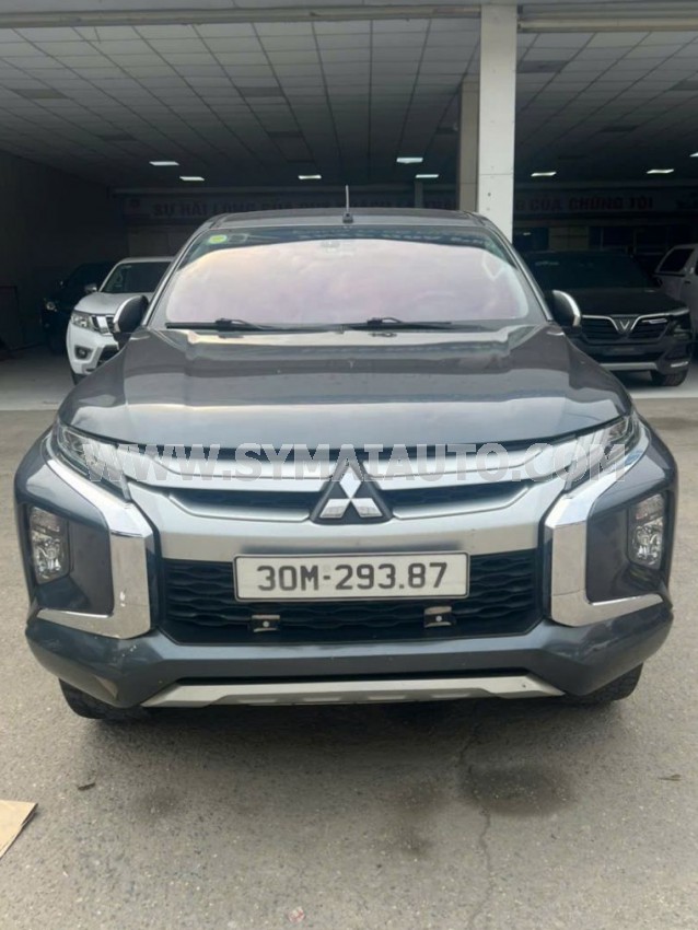 Mitsubishi Triton 4x2 AT Mivec Premium 2019