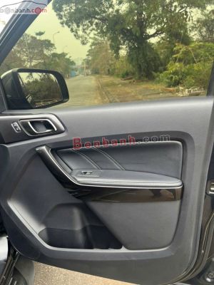 Xe Ford Everest Titanium 2.0L 4x4 AT 2019