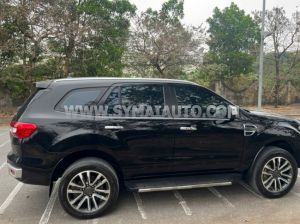 Xe Ford Everest Titanium 2.0L 4x4 AT 2019