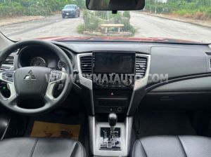 Xe Mitsubishi Triton 4x2 AT Mivec Premium 2020