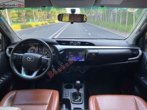 Xe Toyota Hilux 2.4L 4x2 AT 2021