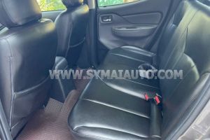 Xe Mitsubishi Triton 4x2 AT 2019