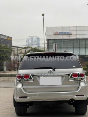 Xe Toyota Fortuner 2.5G 2015