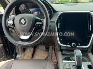 Xe VinFast Lux SA 2.0 Plus 2.0 AT 2019