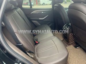 Xe VinFast Lux SA 2.0 Plus 2.0 AT 2019